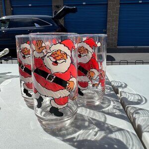 Vintage Santa Claus Drinking Glasses Christmas Set of Seven
